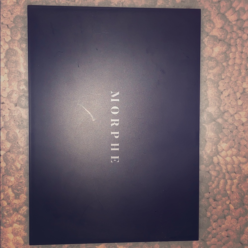 MORPHE pallet